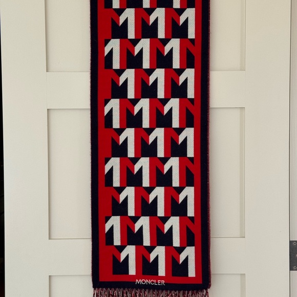 Moncler Red and Dark Blue Geometric Scarf - Picture 4 of 11